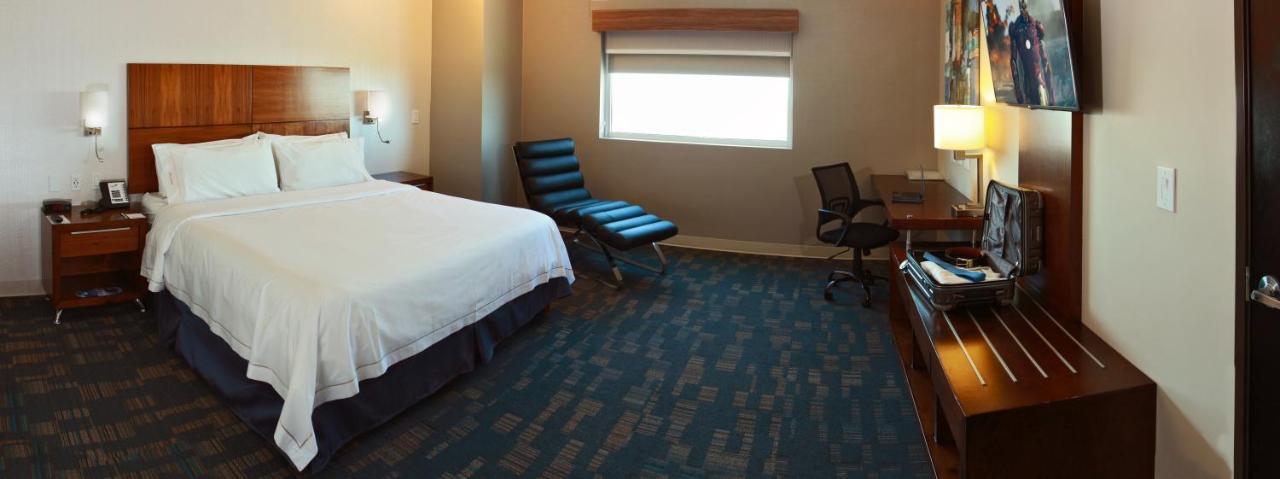 Holiday Inn Express & Suites Mexicali By Ihg Ngoại thất bức ảnh