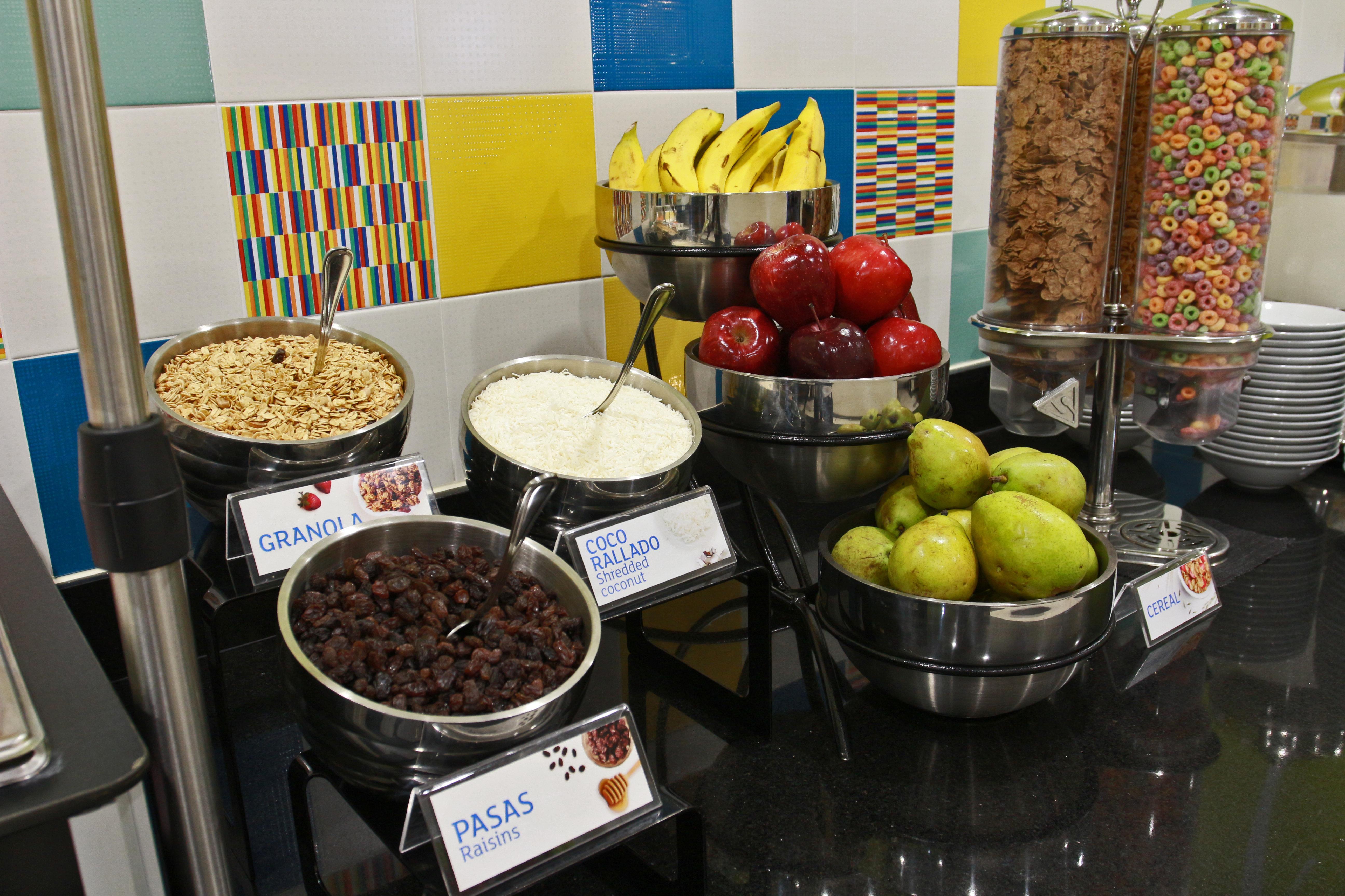 Holiday Inn Express & Suites Mexicali By Ihg Ngoại thất bức ảnh
