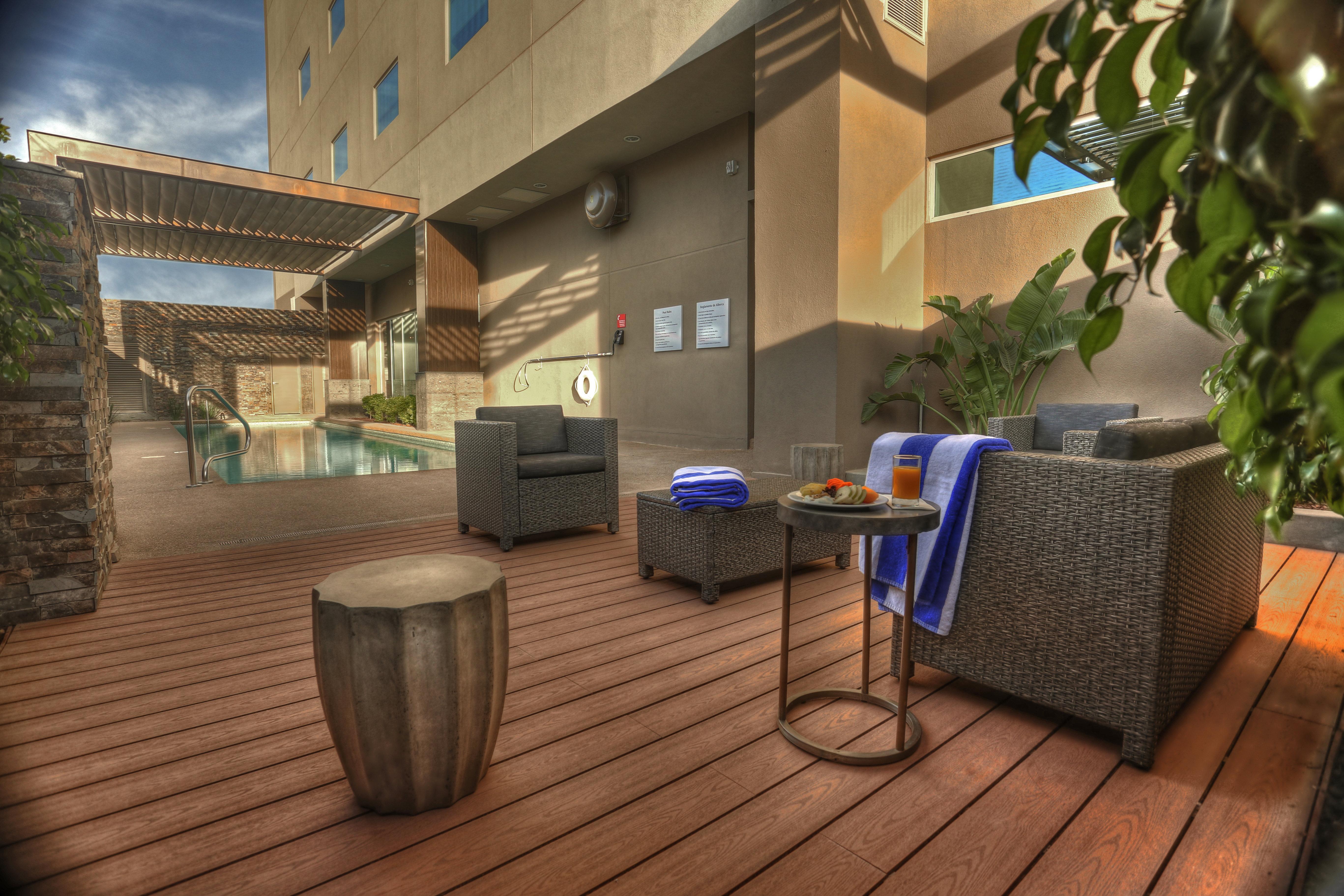 Holiday Inn Express & Suites Mexicali By Ihg Ngoại thất bức ảnh