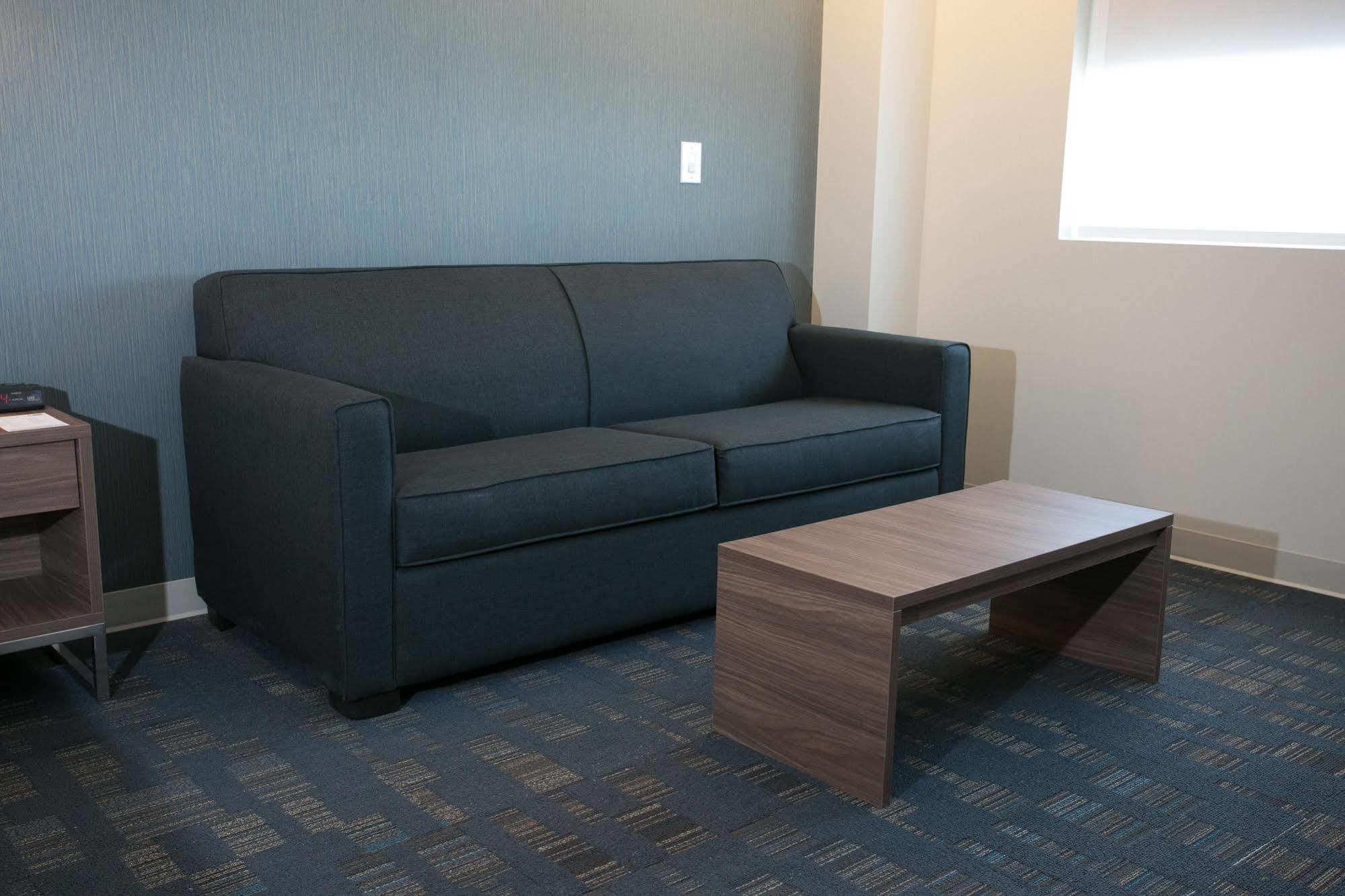 Holiday Inn Express & Suites Mexicali By Ihg Ngoại thất bức ảnh